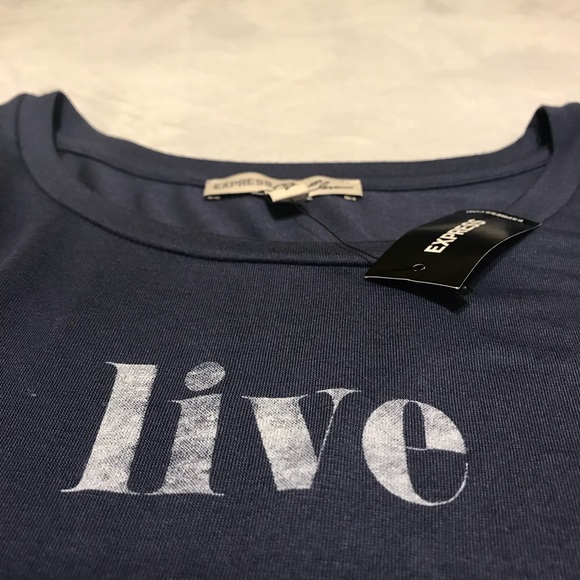 ‼️ SOLD ‼️ Express Top - Picture 2 of 3